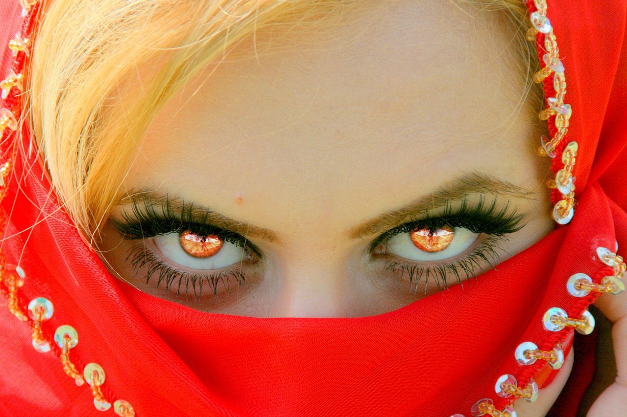 entdecken sie die faszinierende welt der emotionalen vampire: menschen, die energie und emotionen von anderen absaugen. erfahren sie, wie man sich vor ihnen schützt und gesunde beziehungen aufbaut.